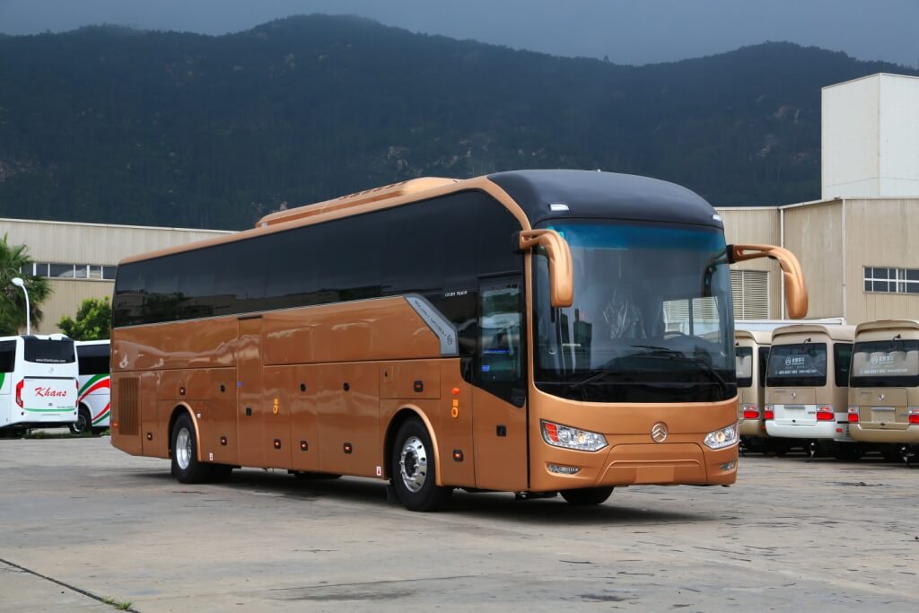 Автобус для экскурсий по золотому кольцу